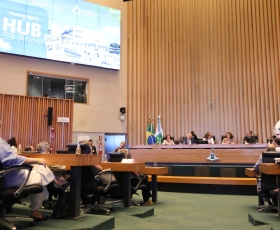 Sessão solene da Câmara Legislativa do DF em homenagem aos 53 anos do Hospital Universitário de Brasília (HuB)